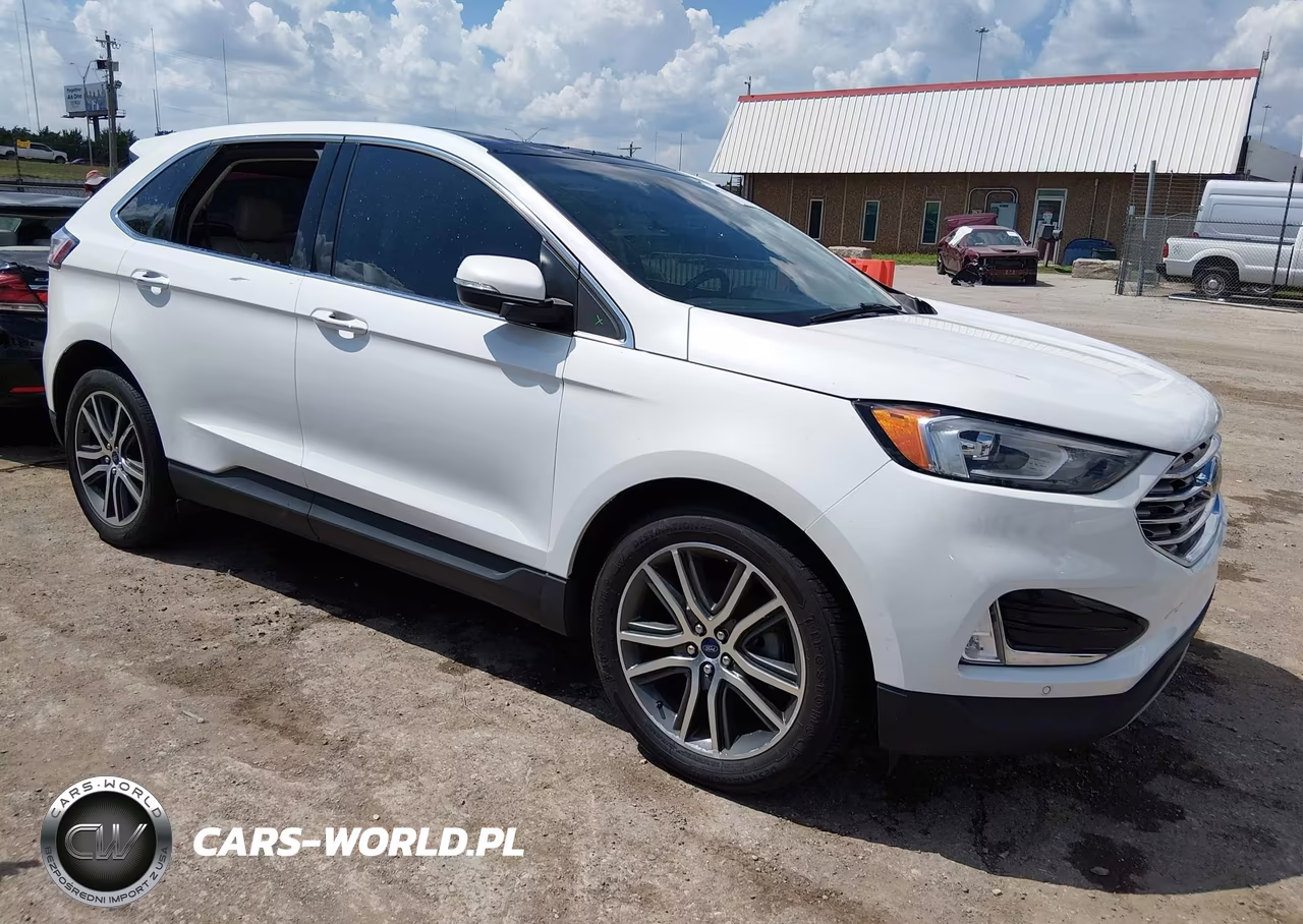 2020 Ford Edge Titanium