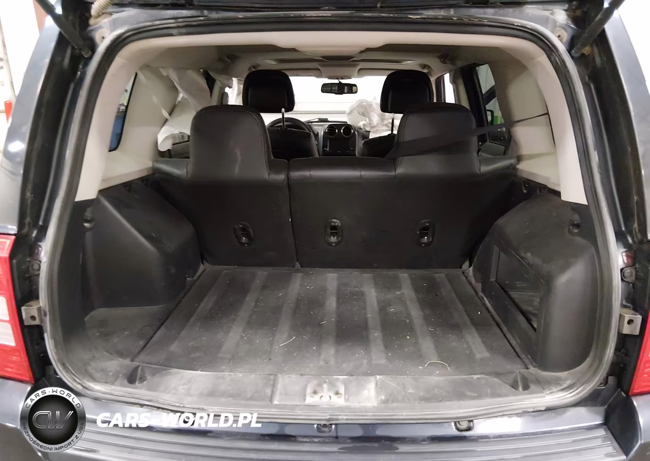 2015 Jeep Patriot High Altitude Edition VIN:1C4NJRFB6FD354459 - 17