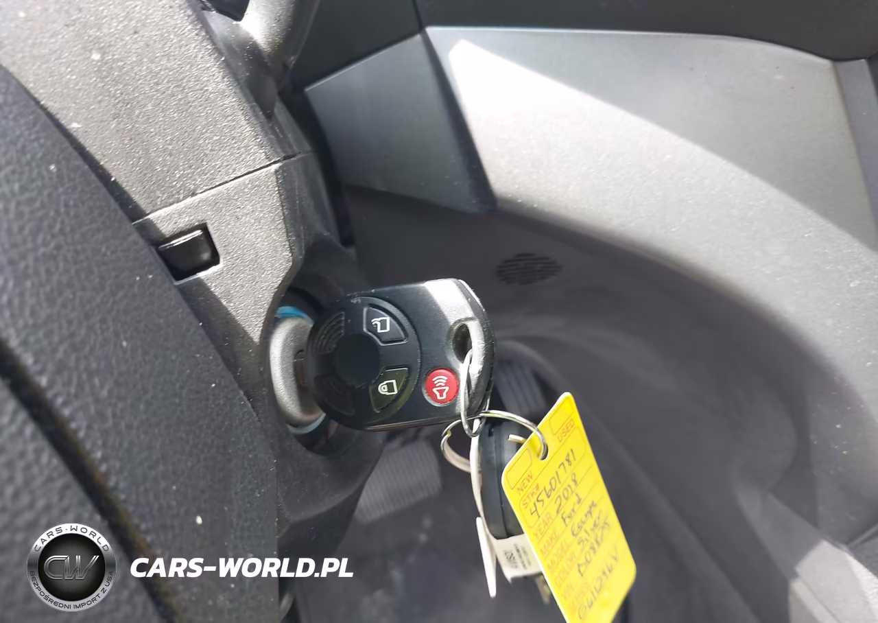 2018 Ford Escape Se VIN:1FMCU9GD2JUD08825 - 11