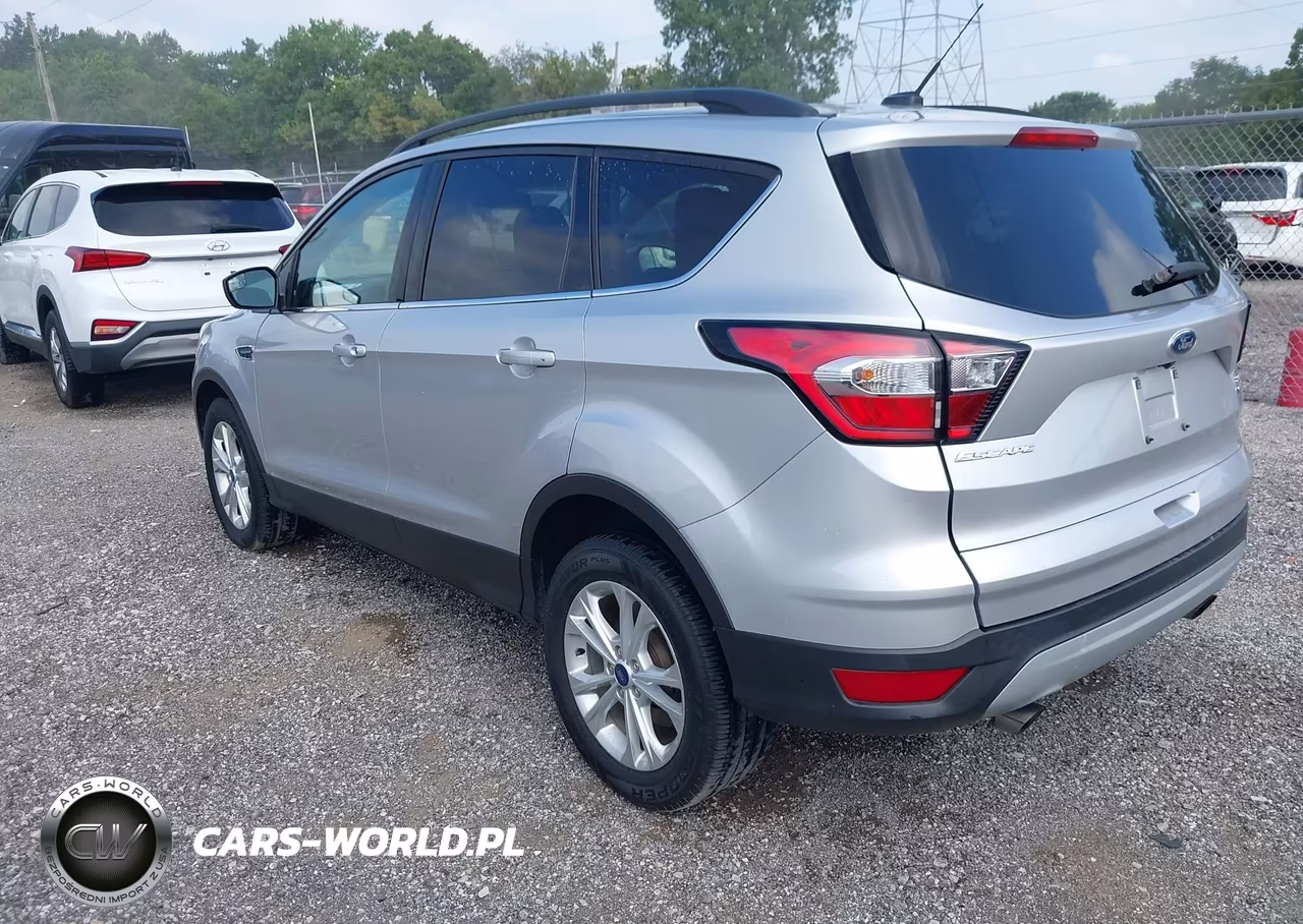 2018 Ford Escape Se VIN:1FMCU9GD2JUD08825 - 3