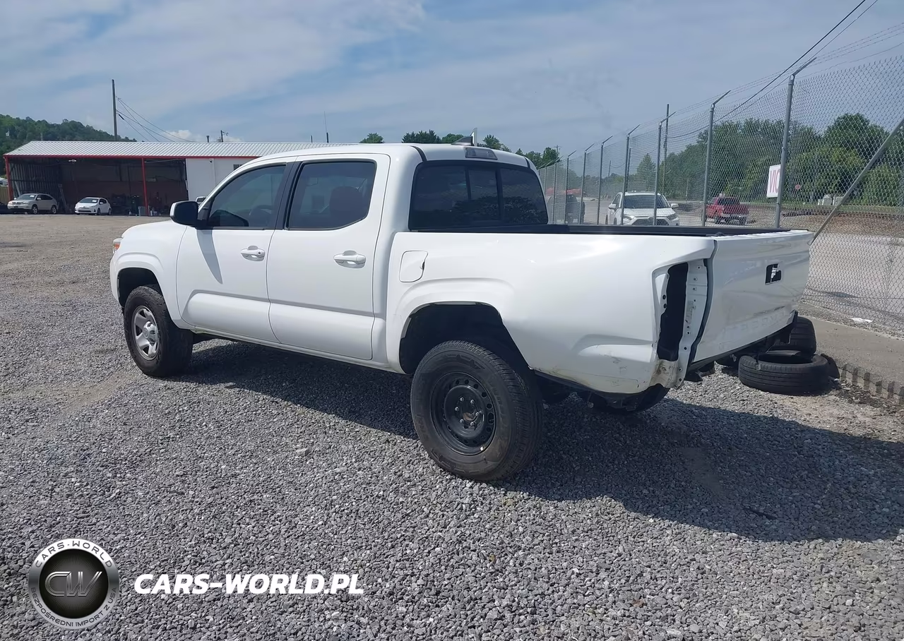 2017 Toyota Tacoma Sr VIN:5TFAX5GN1HX087702 - 3