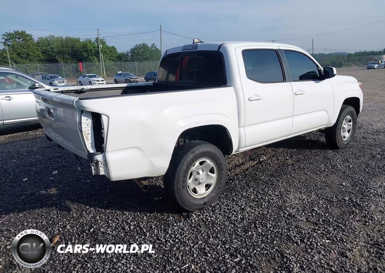 2017 Toyota Tacoma Sr VIN:5TFAX5GN1HX087702 - 4