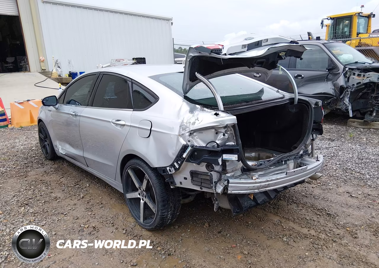 2014 Ford Fusion Se VIN:3FA6P0H72ER303978 - 3