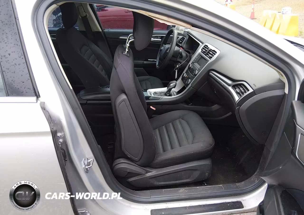 2014 Ford Fusion Se VIN:3FA6P0H72ER303978 - 5