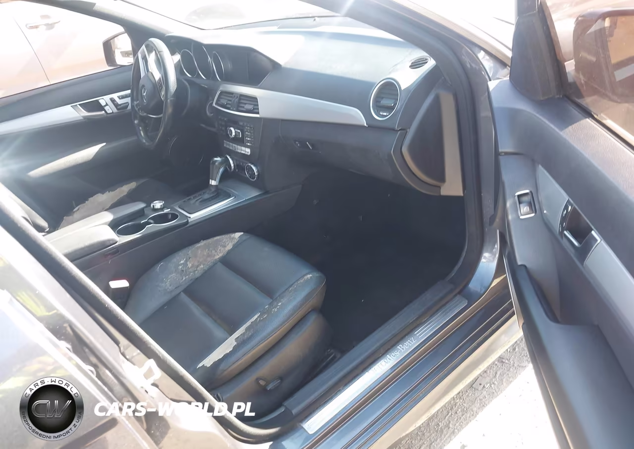 2013 Mercedes-Benz C 250 Sport VIN:WDDGF4HB0DR273781 - 5