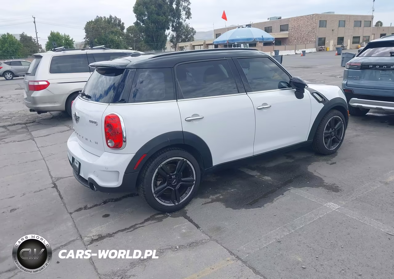 2016 Mini Countryman Cooper S VIN:WMWZC3C52GWT07892 - 4