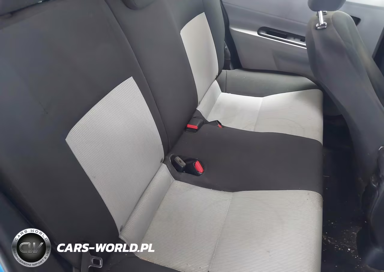 2012 Toyota Prius C Three VIN:JTDKDTB31C1525766 - 8