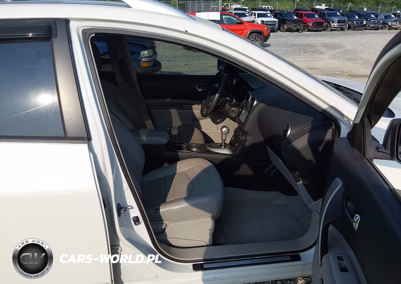 2012 Nissan Rogue Sv VIN:JN8AS5MV0CW409932 - 5