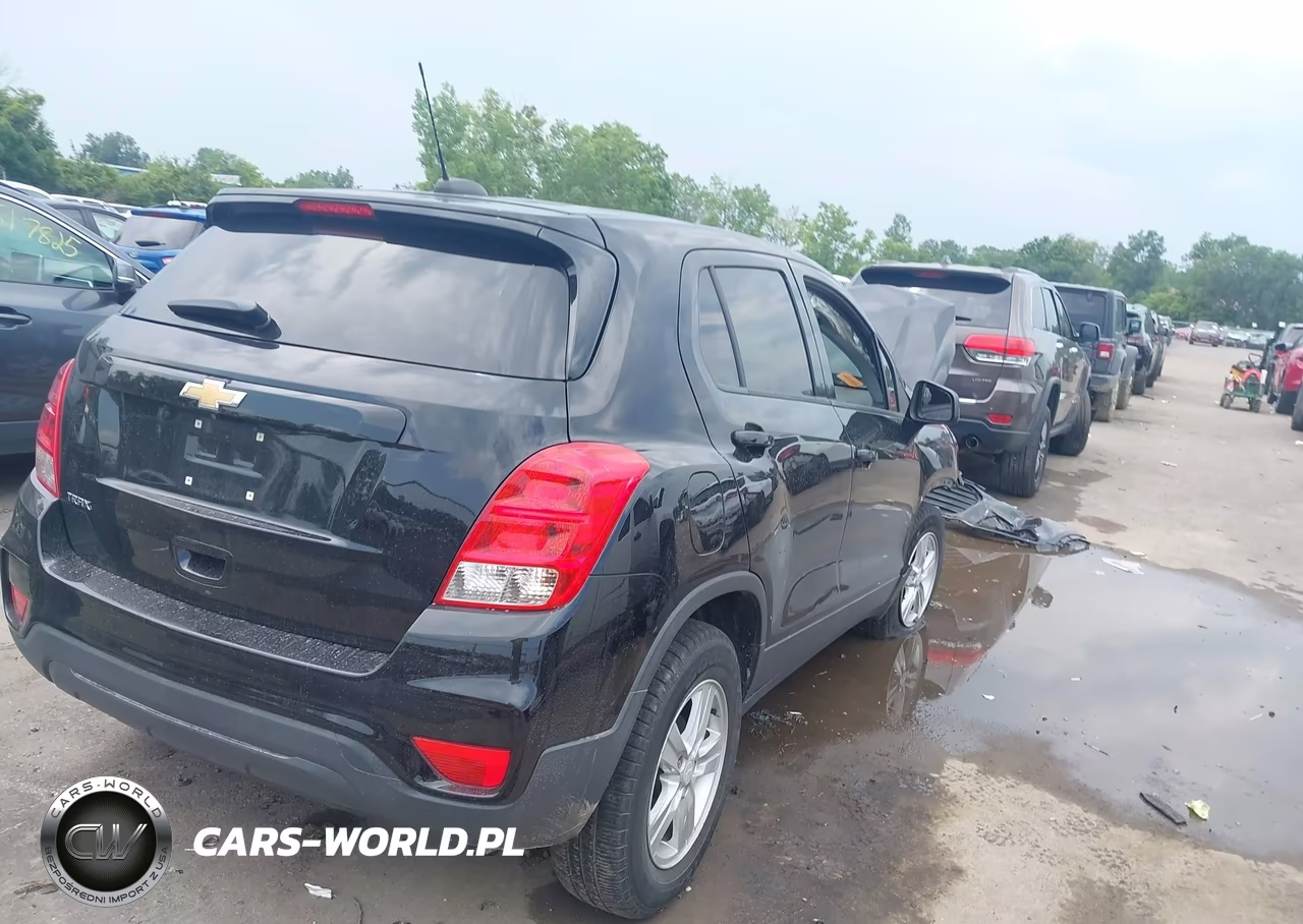 2019 CHEVROLET TRAX LS VIN:3GNCJKSB0KL375484 - 4