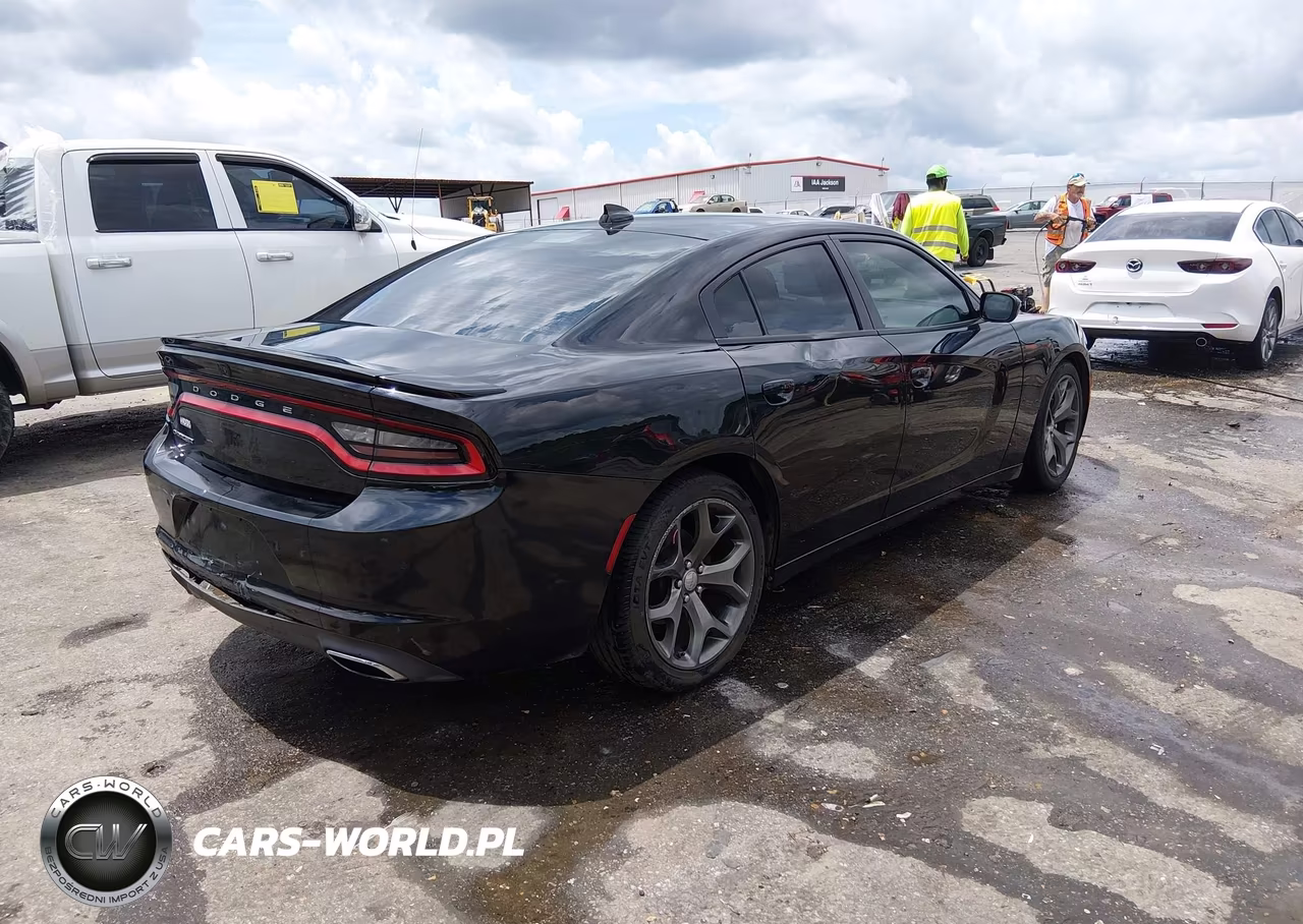 2016 Dodge Charger Sxt VIN:2C3CDXHG4GH259192 - 4