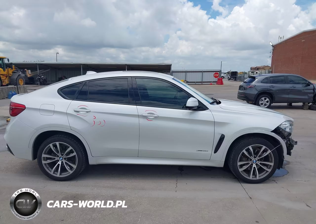2016 BMW X6 xDrive35I VIN:5UXKU2C51G0N82649 - 14