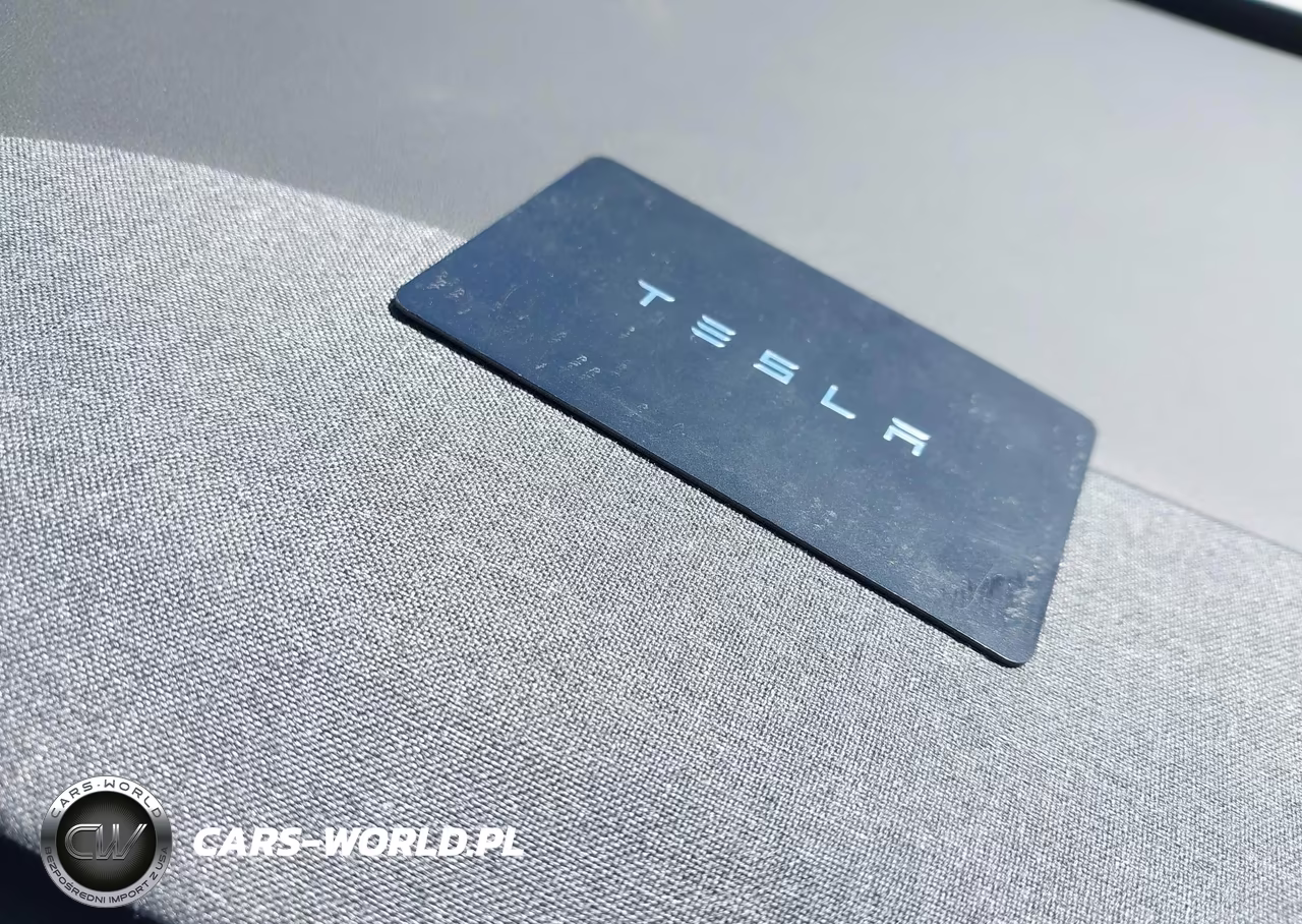 2026 Tesla Model Y All-Wheel Drive-Long Range Launch Series-Premium All-Wheel Drive VIN:7SAYGDEE3TF658804 - 11