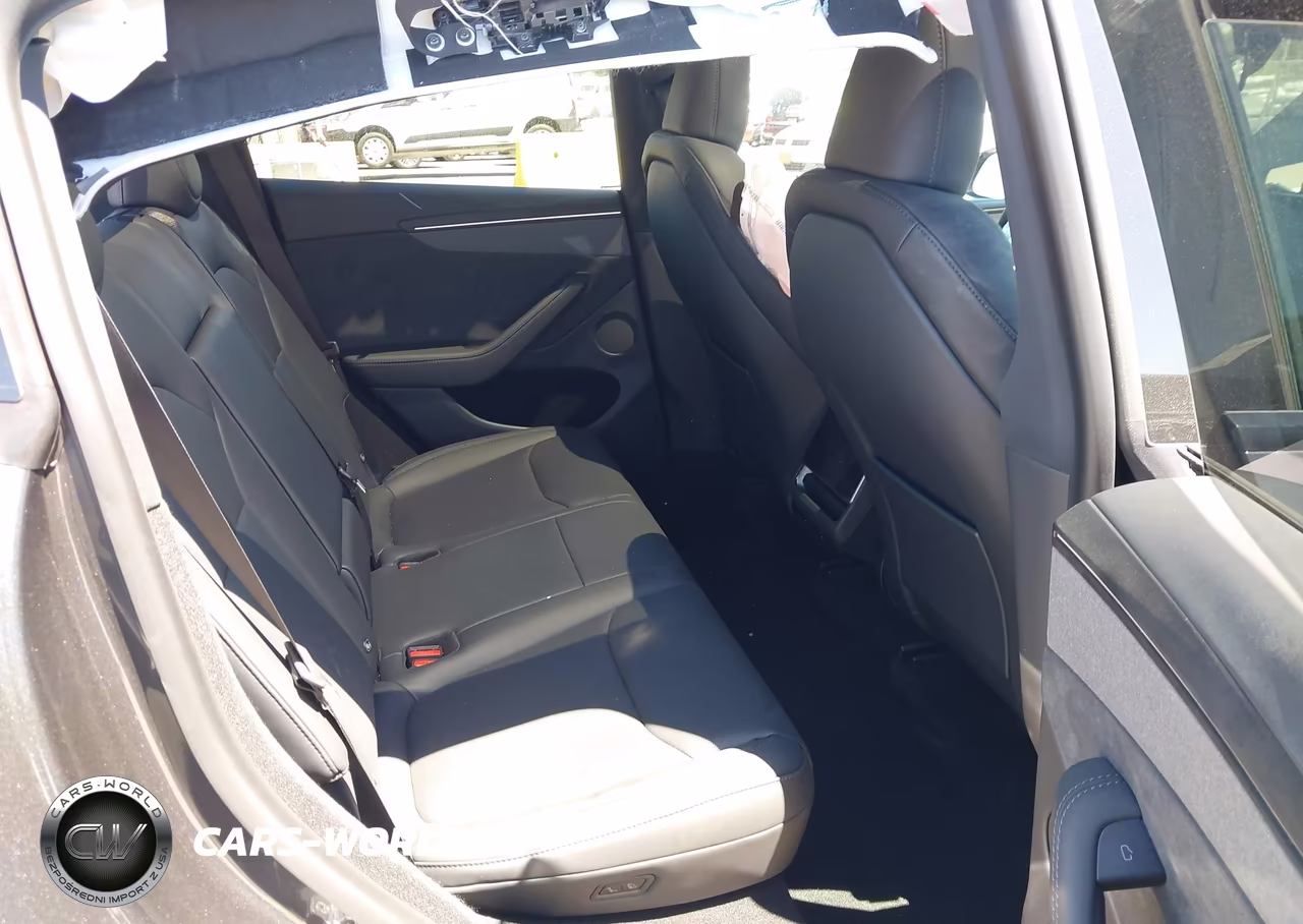 2026 Tesla Model Y All-Wheel Drive-Long Range Launch Series-Premium All-Wheel Drive VIN:7SAYGDEE3TF658804 - 8