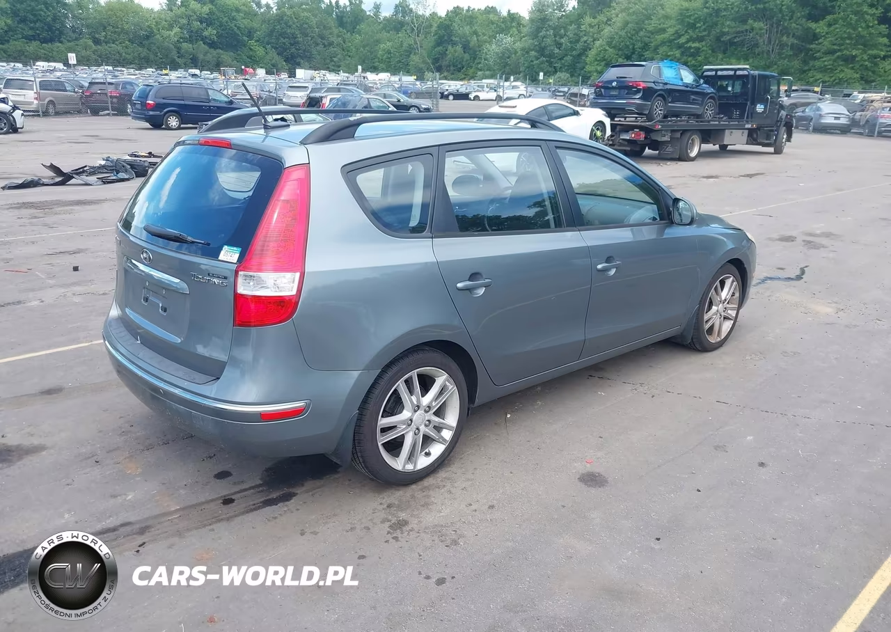 2010 Hyundai Elantra Touring Se VIN:KMHDC8AE8AU056601 - 4