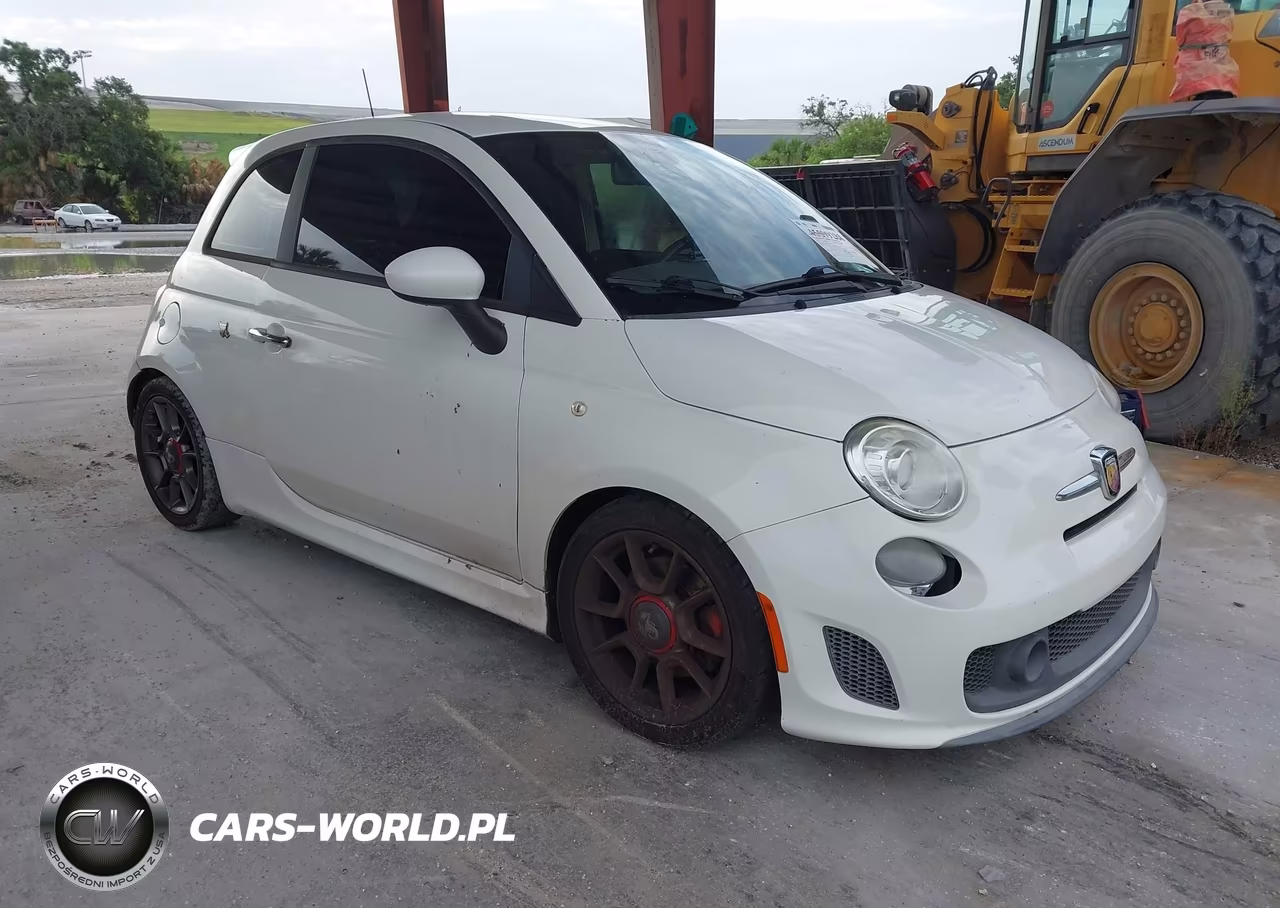 2013 Fiat 500 Abarth – zdjęcie 1 z 11