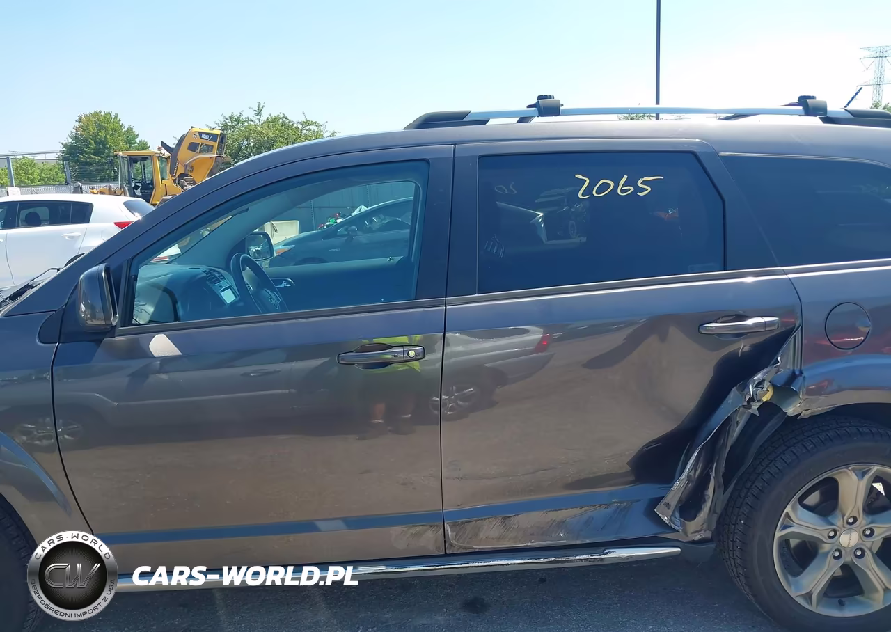 2017 Dodge Journey Crossroad Plus VIN:3C4PDCGB6HT612746 - 14