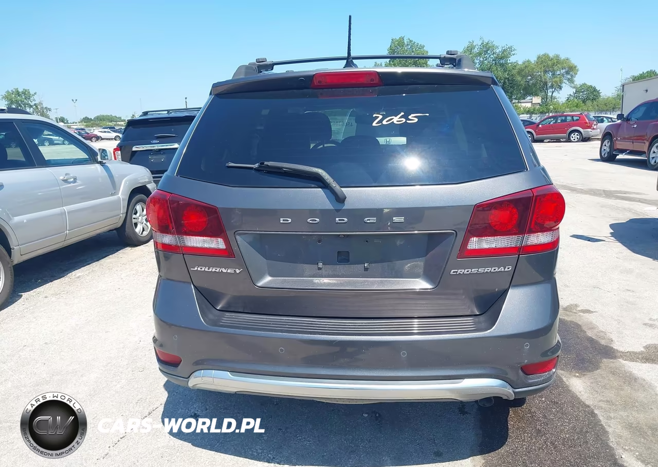 2017 Dodge Journey Crossroad Plus VIN:3C4PDCGB6HT612746 - 16
