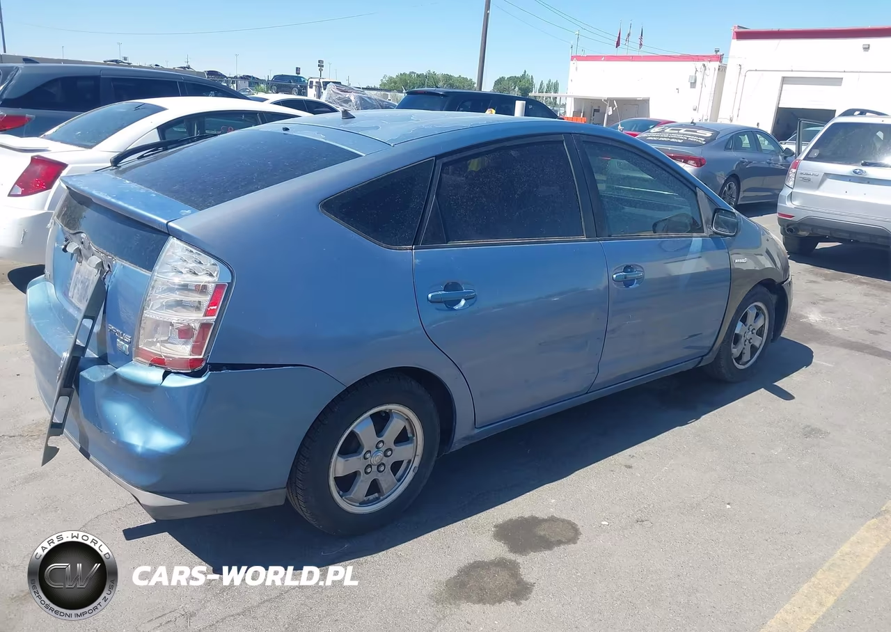 2008 Toyota Prius VIN:JTDKB20U887800422 - 4