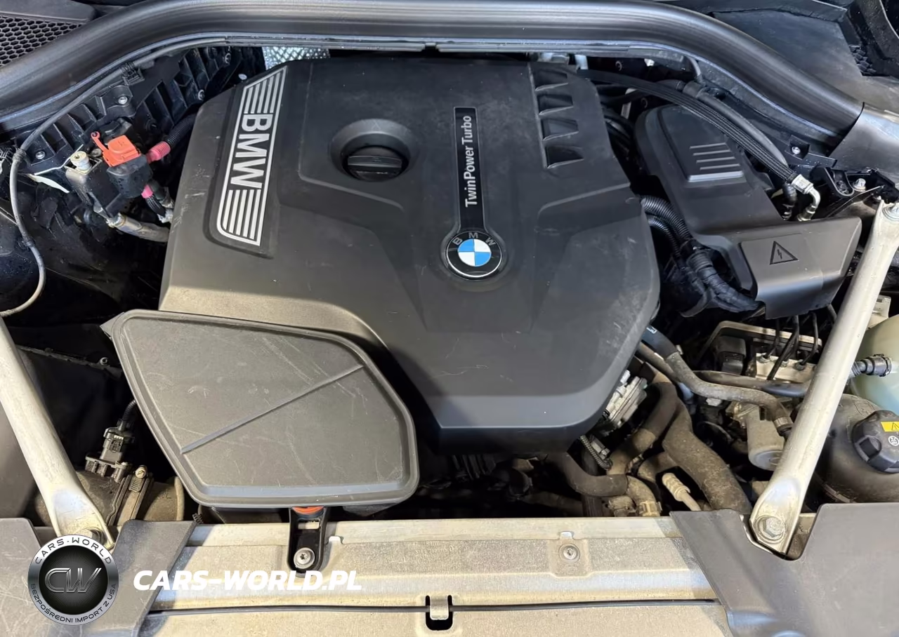 2019 BMW X3 xDrive30I VIN:5UXTR9C52KLR09467 - 10