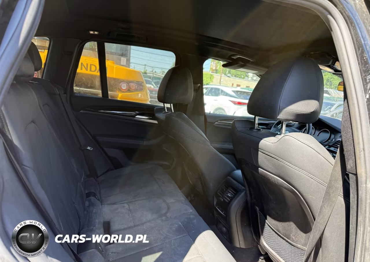 2019 BMW X3 xDrive30I VIN:5UXTR9C52KLR09467 - 8