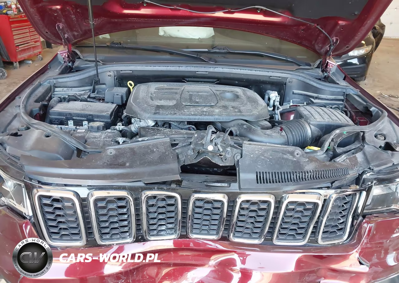 2020 Jeep Grand Cherokee Laredo E 4X4 VIN:1C4RJFAG1LC290075 - 10