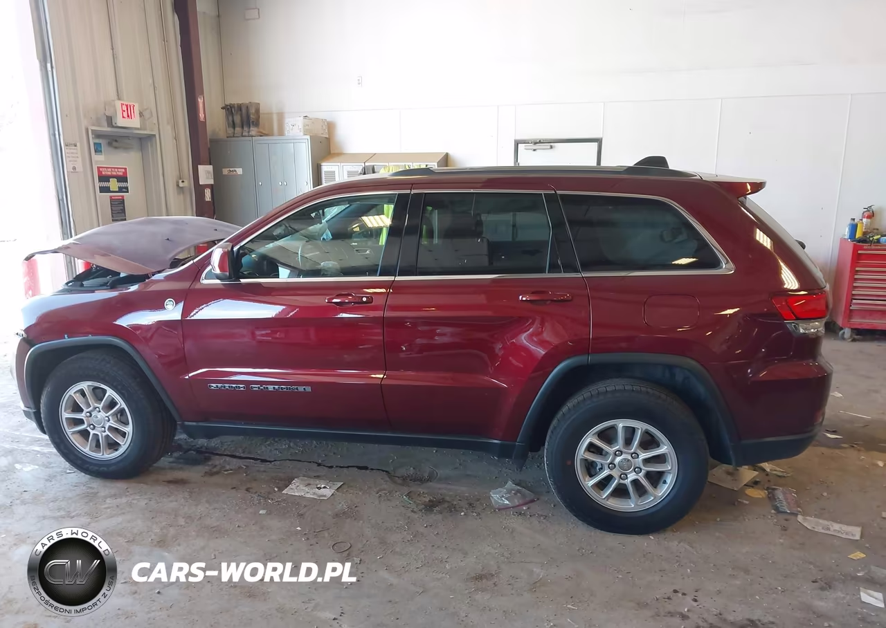 2020 Jeep Grand Cherokee Laredo E 4X4 VIN:1C4RJFAG1LC290075 - 14
