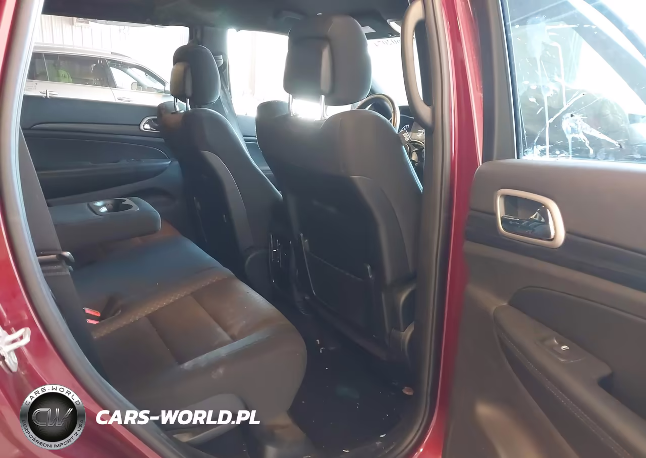 2020 Jeep Grand Cherokee Laredo E 4X4 VIN:1C4RJFAG1LC290075 - 8