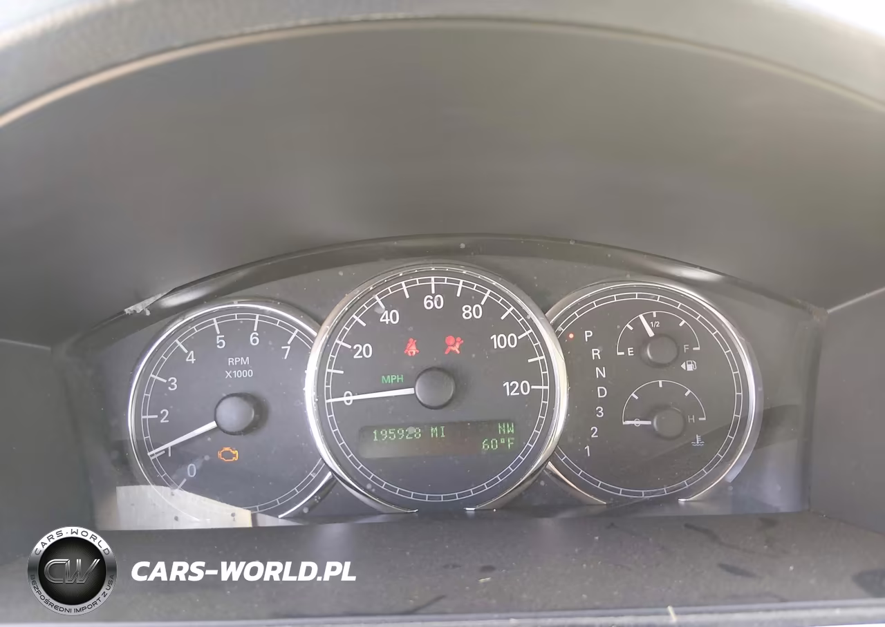 BUICK LACROSSE VIN:2G4WC532751320015 - 7
