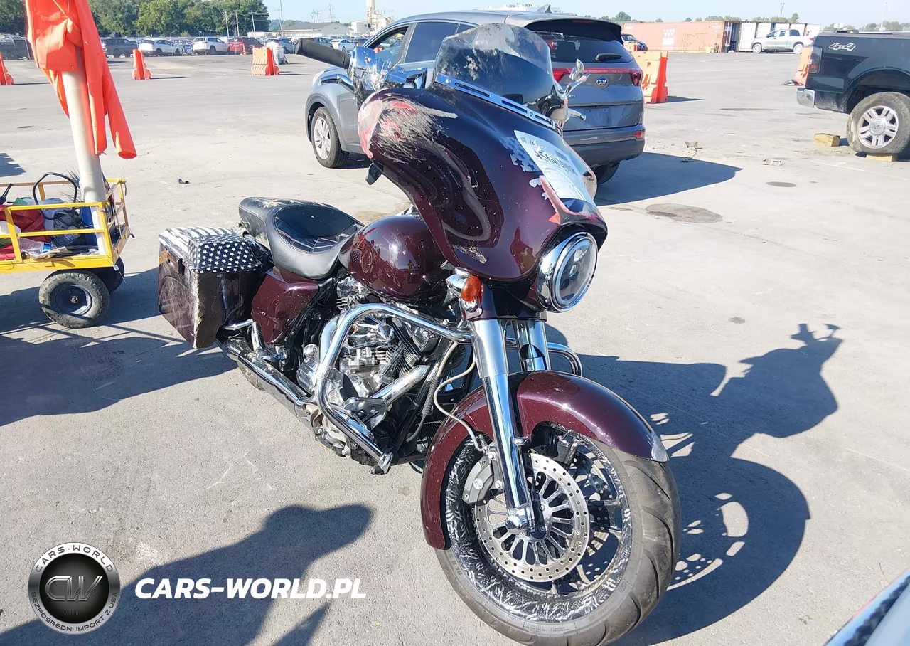 2010 Harley-Davidson Flhx – zdjęcie 1 z 13
