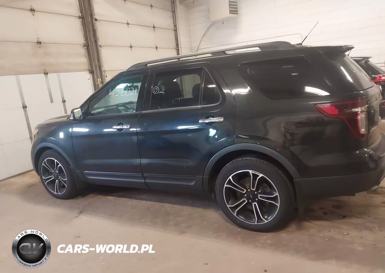 2014 Ford Explorer Sport VIN:1FM5K8GT2EGC15209 - 14