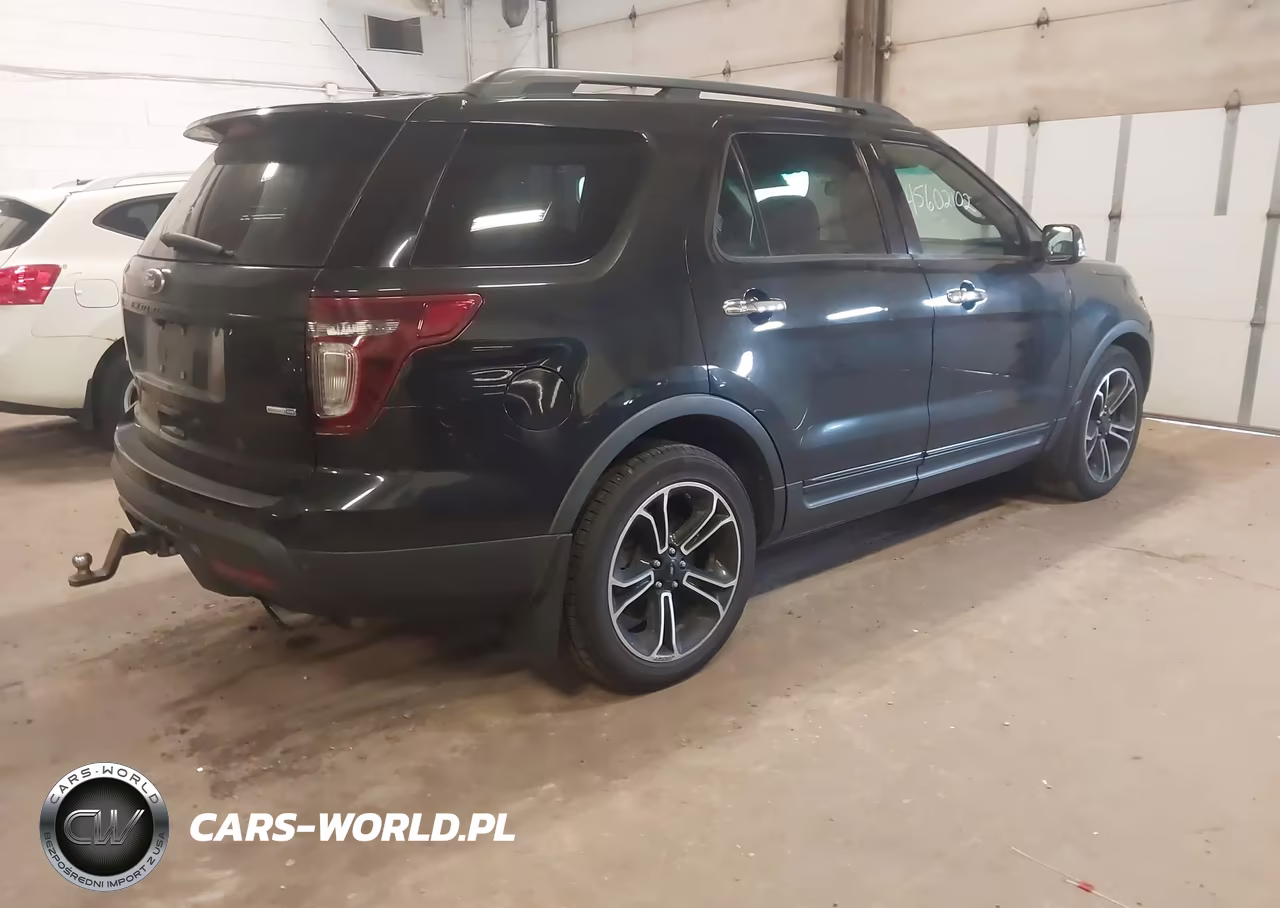 2014 Ford Explorer Sport VIN:1FM5K8GT2EGC15209 - 4