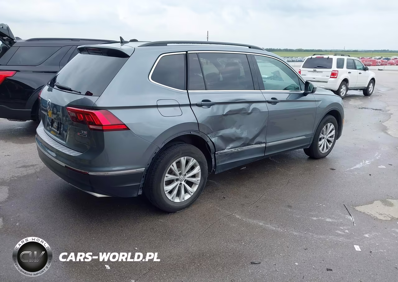 2018 Volkswagen Tiguan 2.0T Se-2.0T Sel VIN:3VV2B7AXXJM084500 - 4