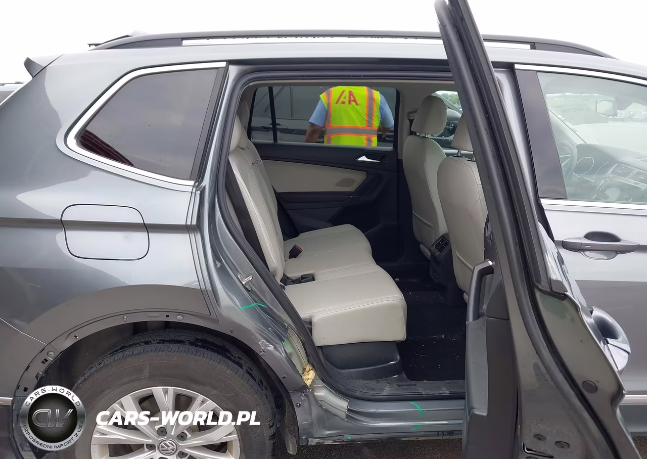 2018 Volkswagen Tiguan 2.0T Se-2.0T Sel VIN:3VV2B7AXXJM084500 - 8