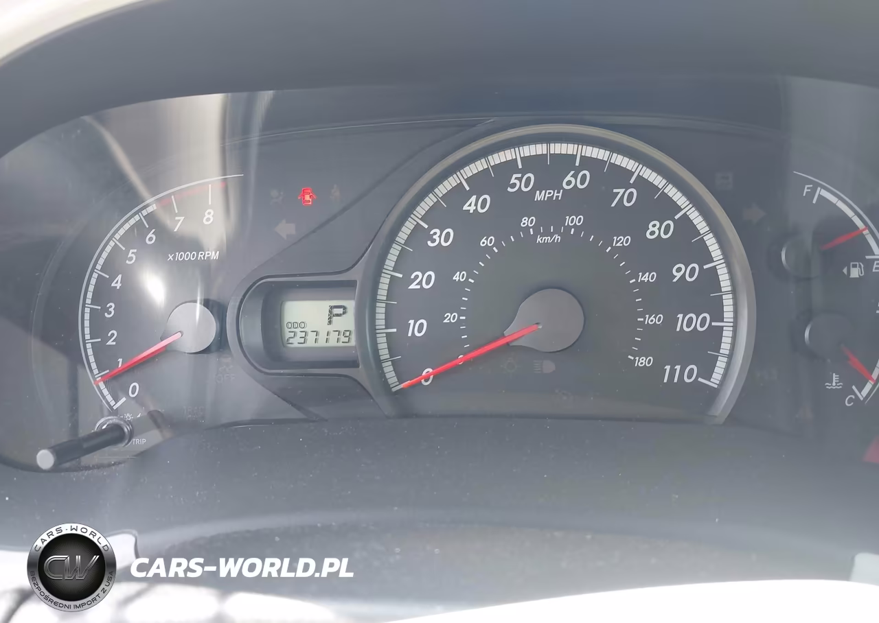 2011 Toyota Sienna Le VIN:5TDJK3DC8BS020842 - 7