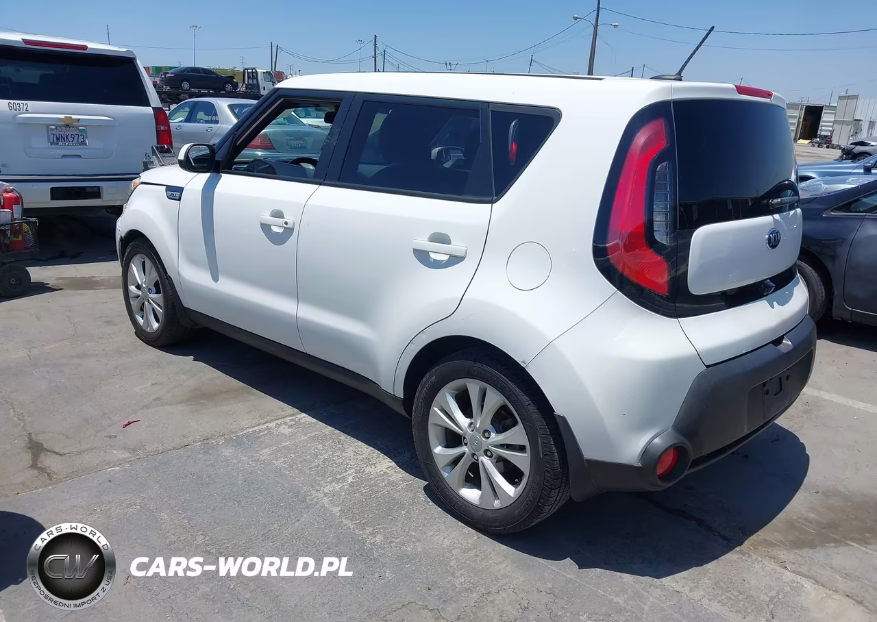 2015 Kia Soul + VIN:KNDJP3A50F7127245 - 3