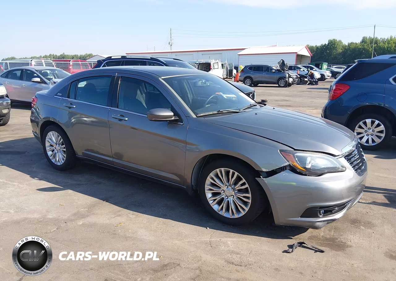 2012 Chrysler 200 Touring – zdjęcie 1 z 16