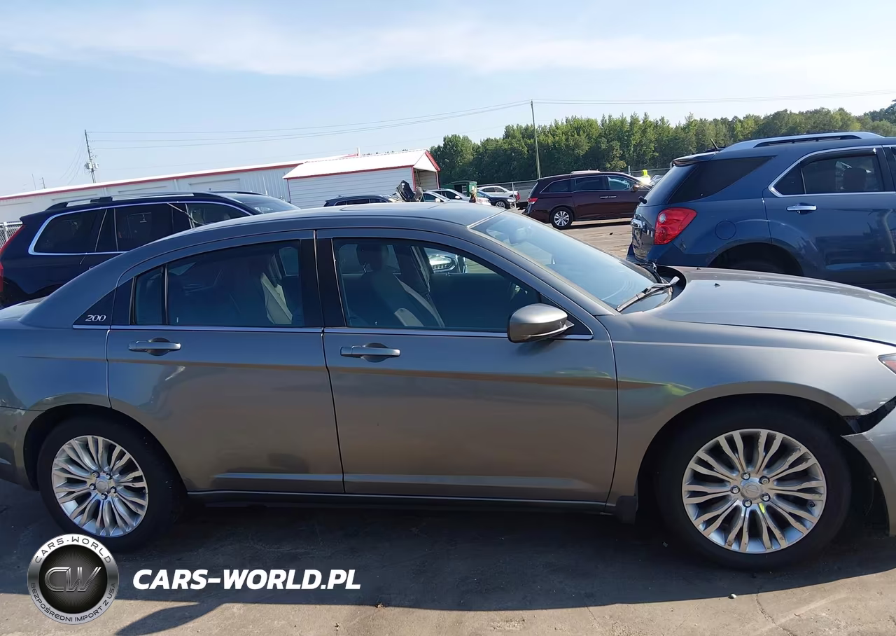 2012 Chrysler 200 Touring VIN:1C3CCBBG4CN288711 - 13