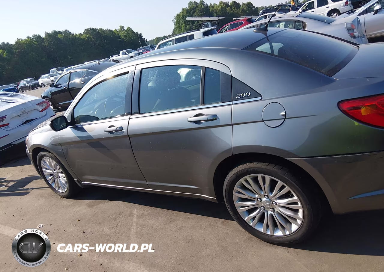 2012 Chrysler 200 Touring VIN:1C3CCBBG4CN288711 - 14