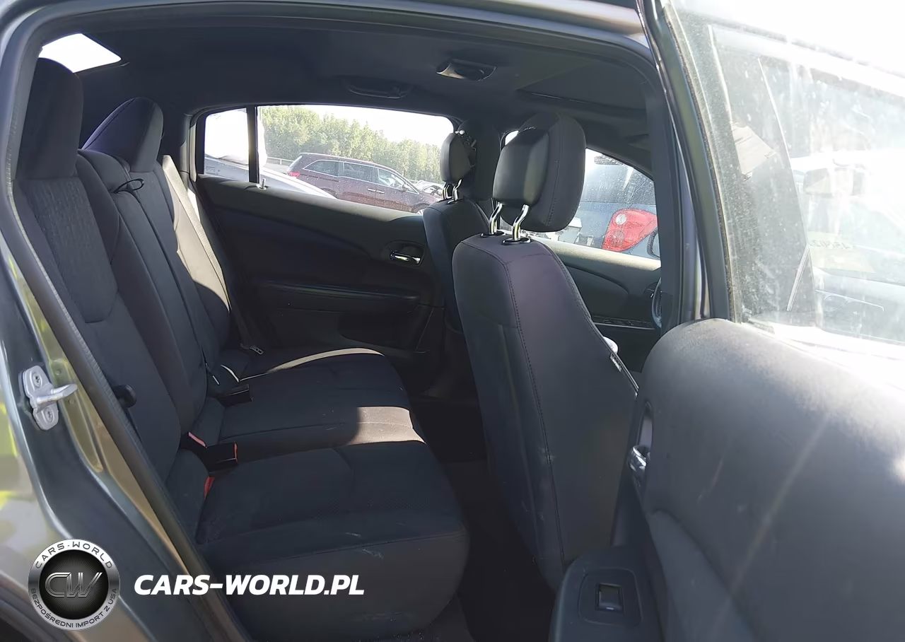 2012 Chrysler 200 Touring VIN:1C3CCBBG4CN288711 - 8