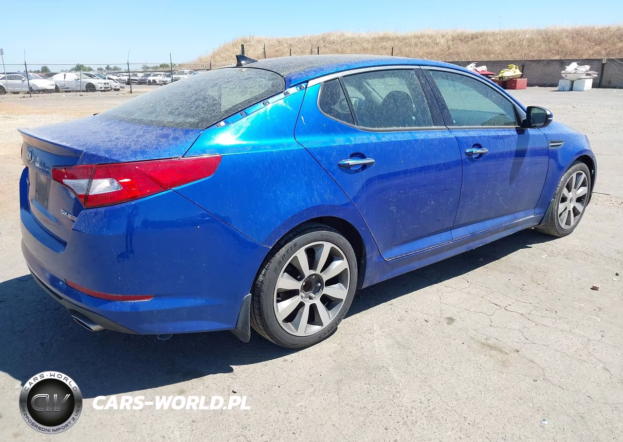 2013 Kia Optima Sx VIN:5XXGR4A60DG249532 - 4