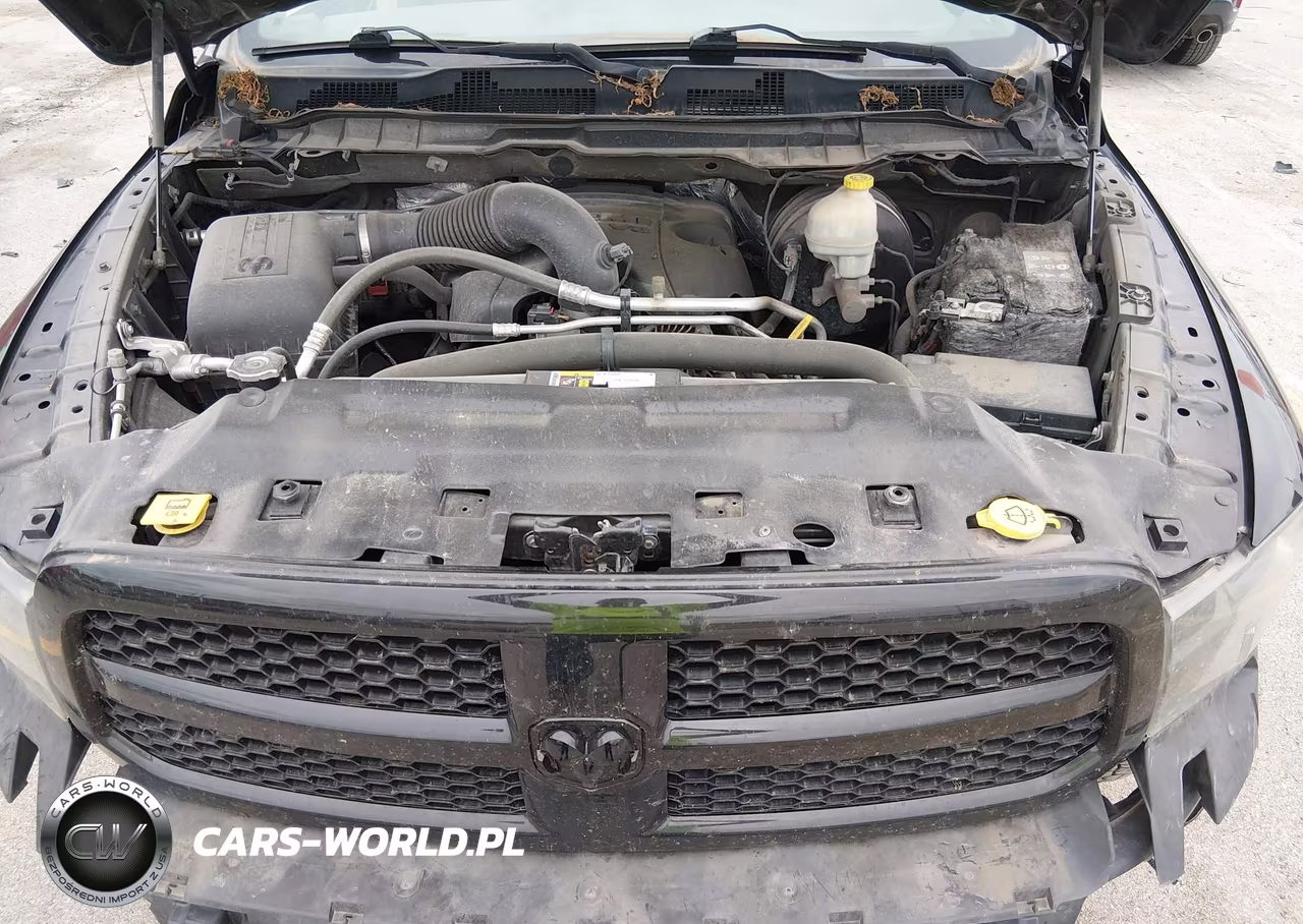 2015 Ram 1500 Express VIN:3C6RR7KT4FG676010 - 10