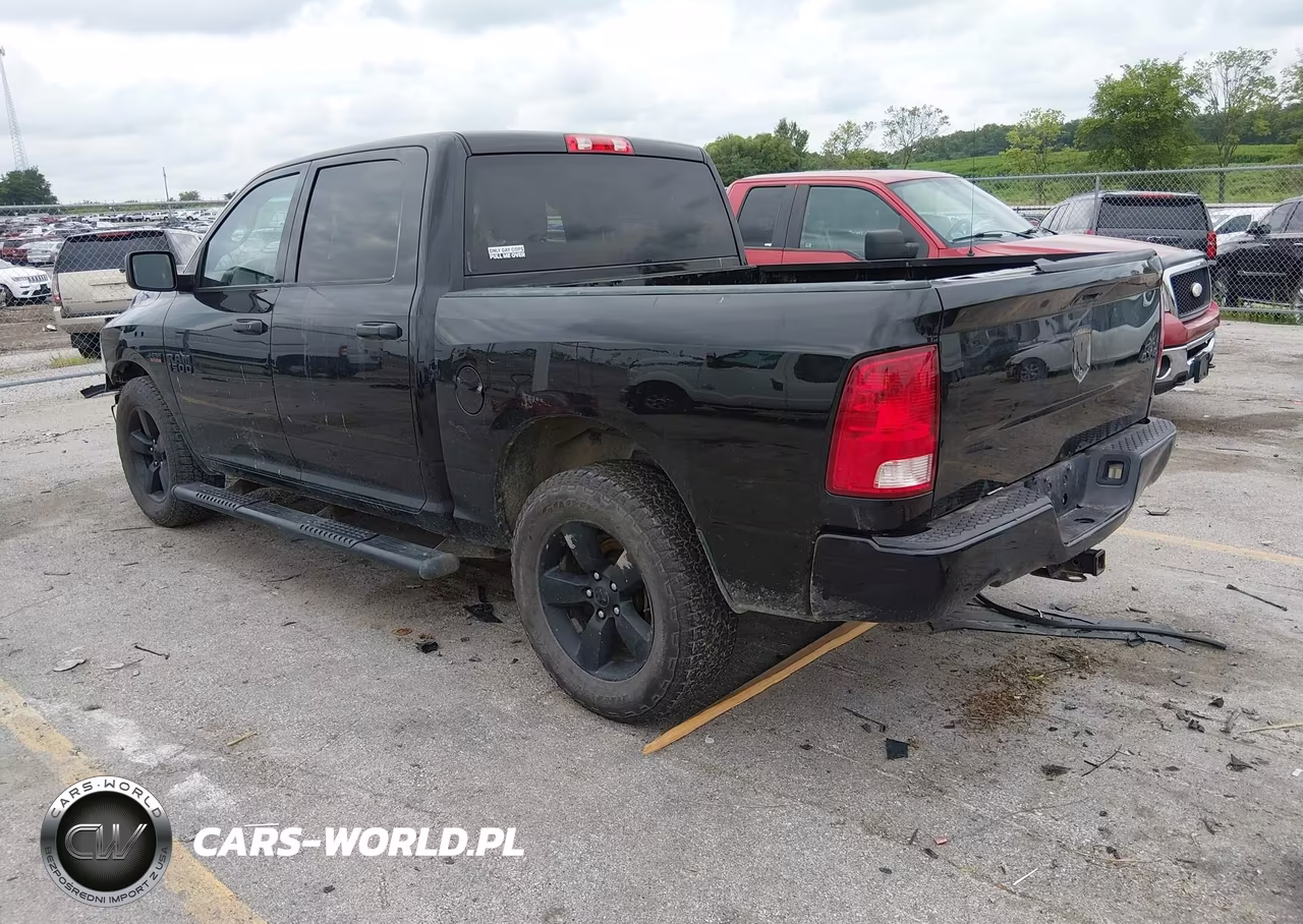 2015 Ram 1500 Express VIN:3C6RR7KT4FG676010 - 3