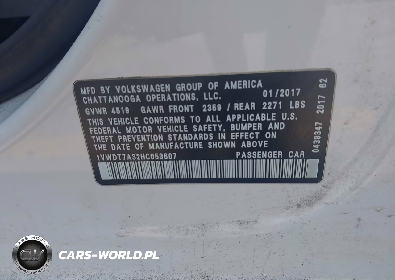 2017 Volkswagen Passat 1.8T R-Line VIN:1VWDT7A32HC053607 - 9
