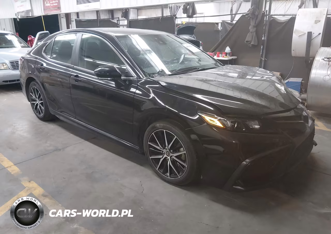 2023 Toyota Camry Se – zdjęcie 1 z 16