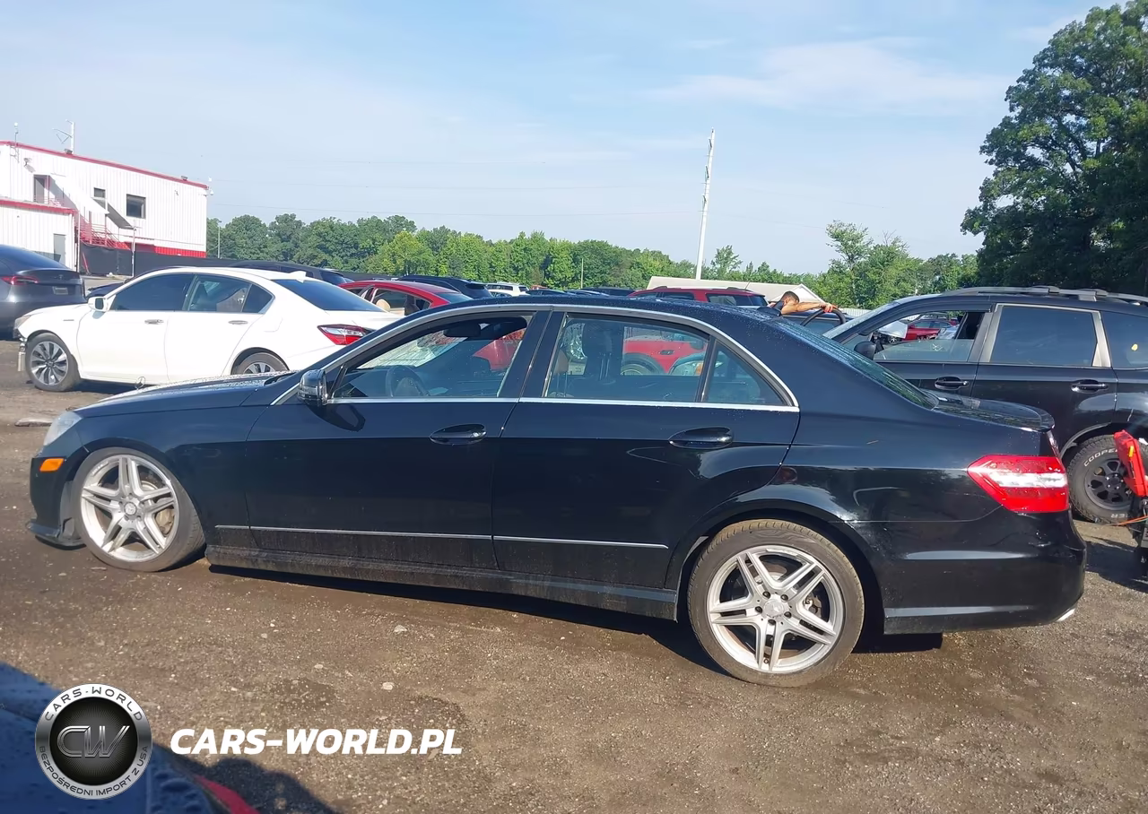 2011 Mercedes-Benz E 550 4Matic VIN:WDDHF9AB5BA297209 - 14