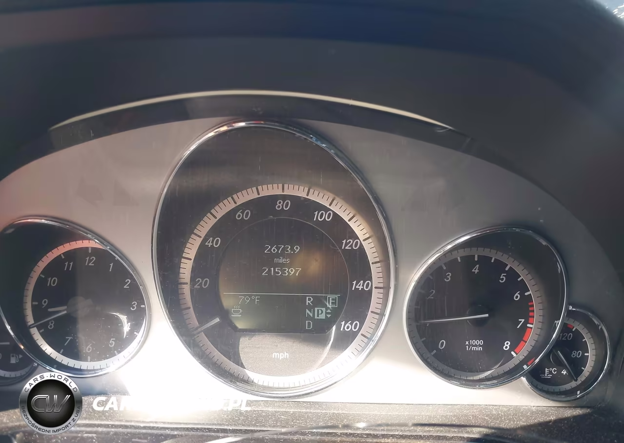 2011 Mercedes-Benz E 550 4Matic VIN:WDDHF9AB5BA297209 - 7