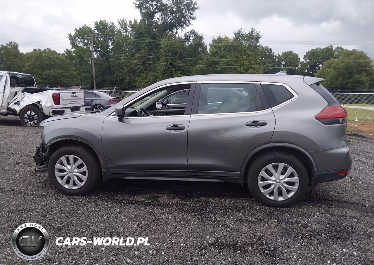 2018 Nissan Rogue S VIN:KNMAT2MT6JP530591 - 15