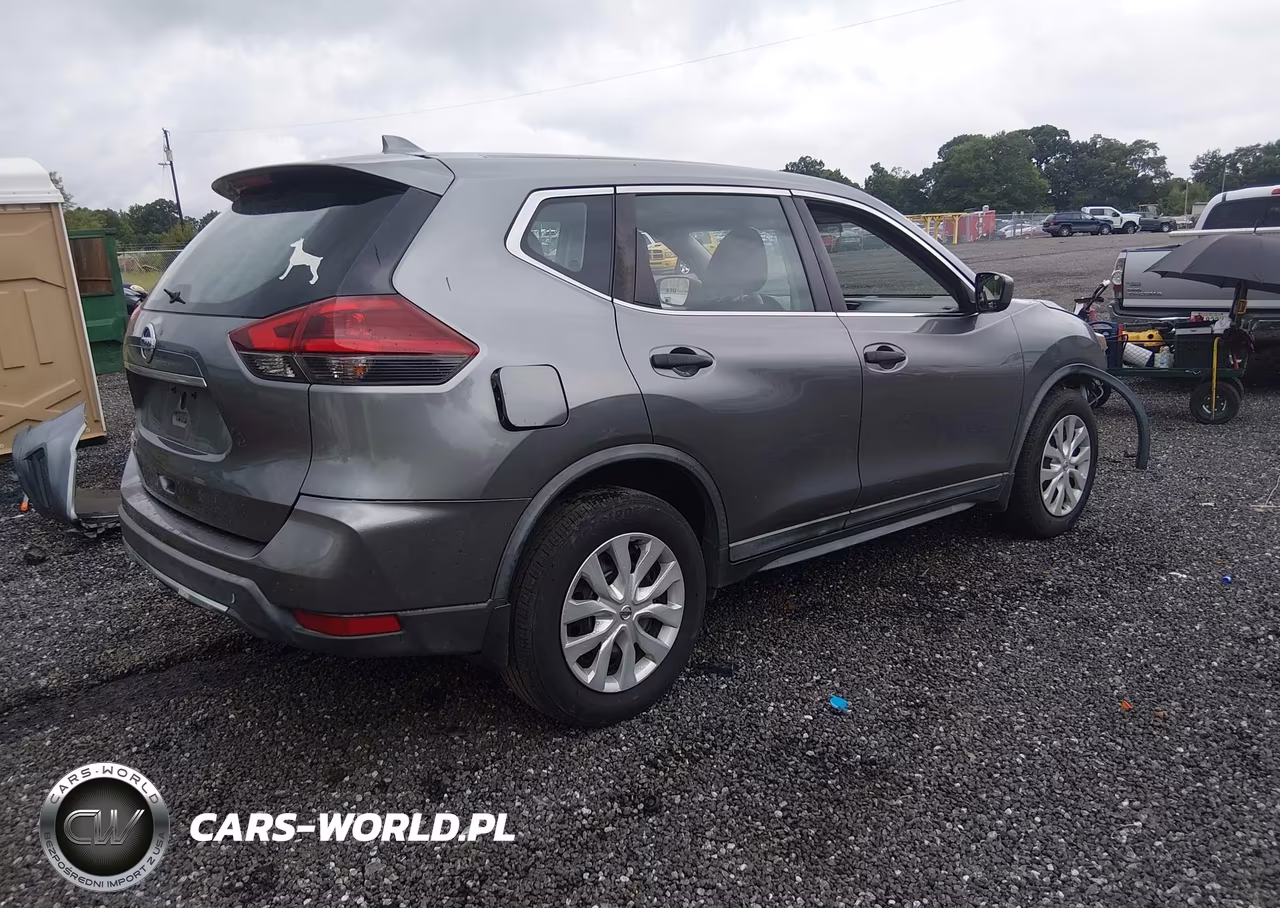 2018 Nissan Rogue S VIN:KNMAT2MT6JP530591 - 4