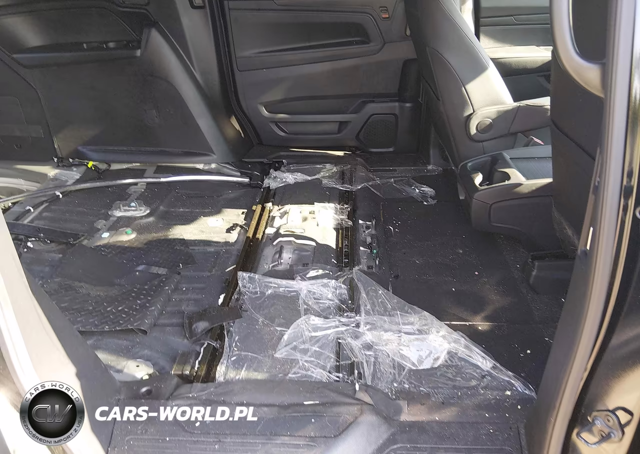2026 Honda Odyssey Sport-L VIN:5FNRL6H71TB064170 - 8