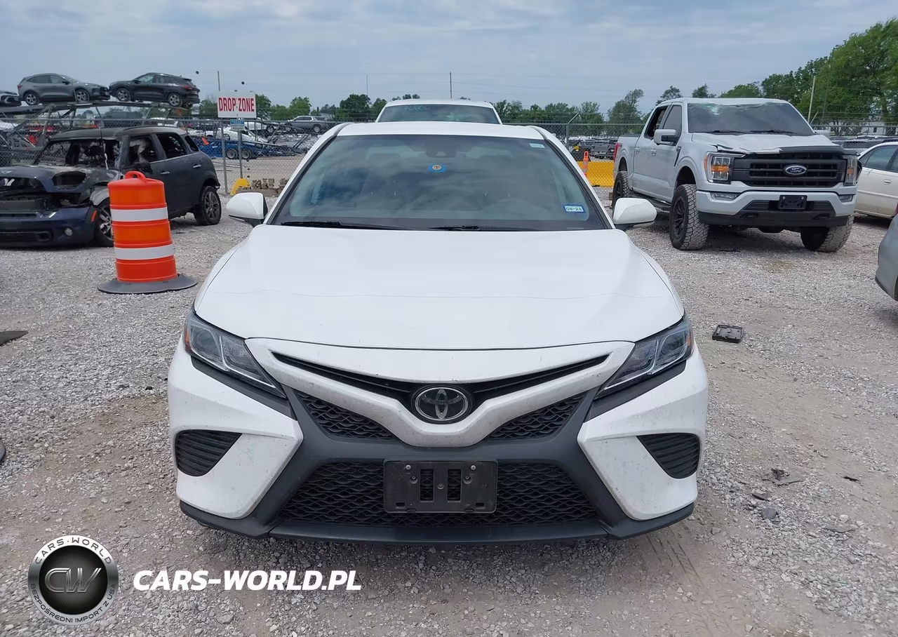 2020 Toyota Camry Se VIN:4T1M11AK2LU986113 - 11